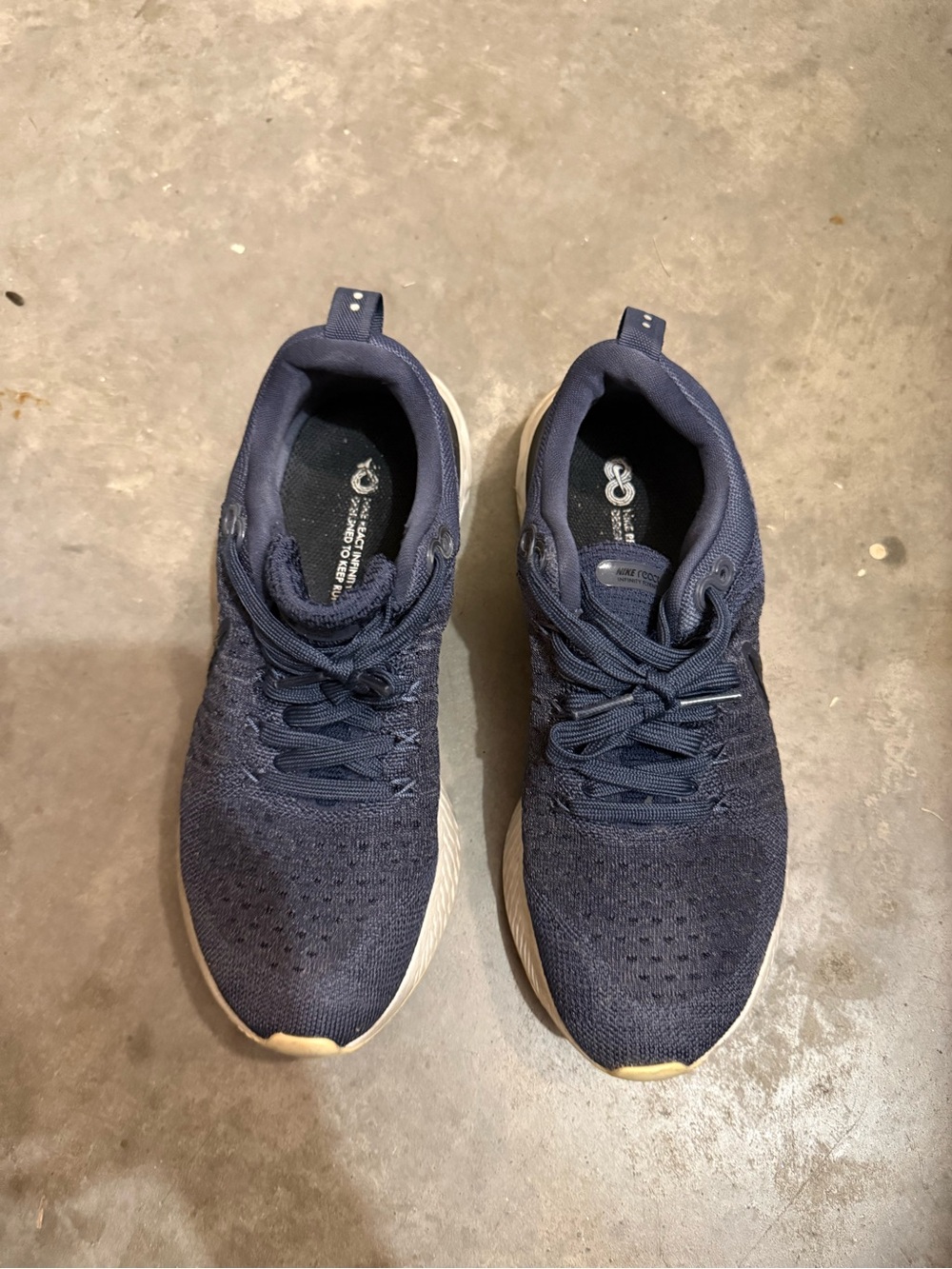 Nike Men's Navy Blue Knit Athletic Sneakers